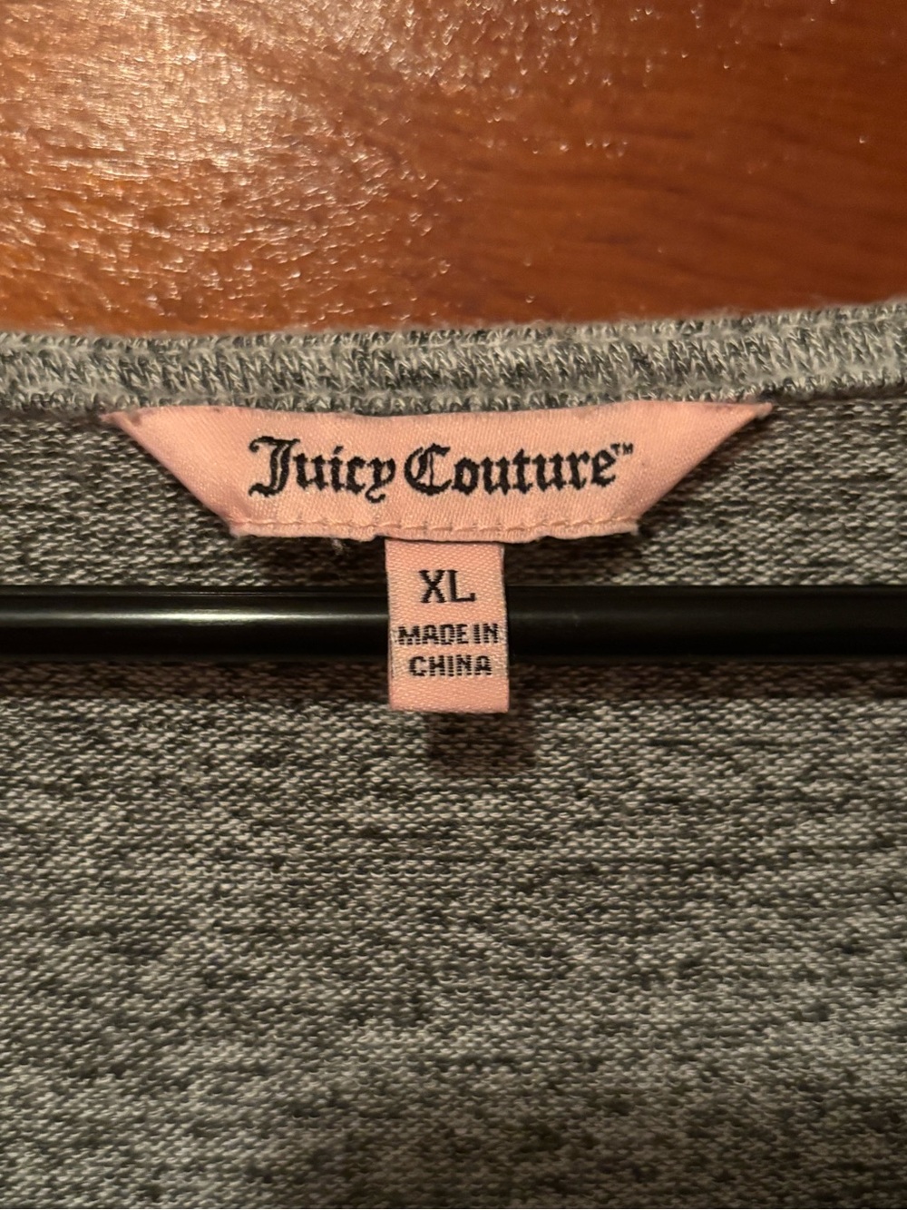 Juicy Couture Gray Ruffle Sleeve Top - Picture 3 of 4